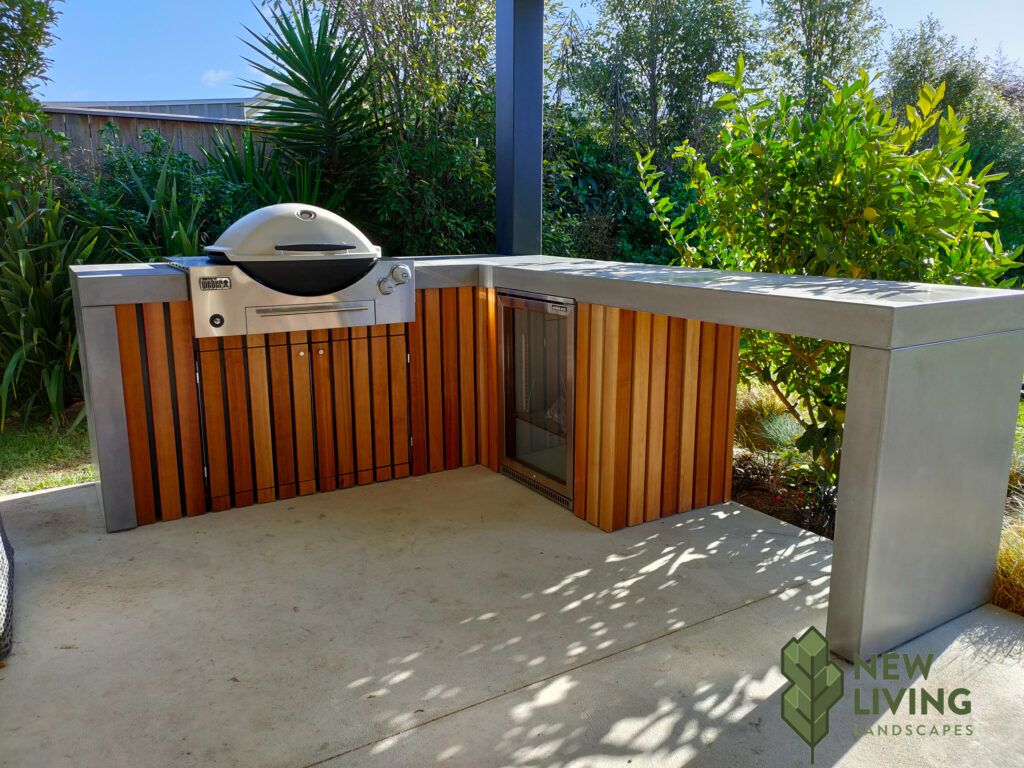 New_Living_Landscapes_Outdoor-Kitchen